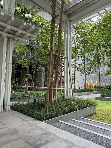 Noble Ploenchit, Bangkok, 1035 Ploenchit Road, Lumphini, Pathum Wan, Bangkok, 2 Bedrooms, 90 sqm, Condo For Rent, by Ms.Tharnthip Lomkongkaew, 500447471 - DDproperty.com
