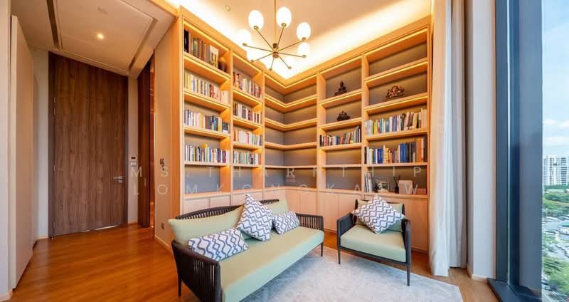 The Residences at Sindhorn Kempinski : เดอะ เรสซิเดนซ์ แอท สินธร เคมปินสกี้, กรุงเทพ, 88 ซอยต้นสน ถนน สารสิน, ลุมพินี, ปทุมวัน, กรุงเทพ, 230 ตร.ม., คอนโด ขาย, โดย Ms.Tharnthip Lomkongkaew, 500447472 - DDproperty.com