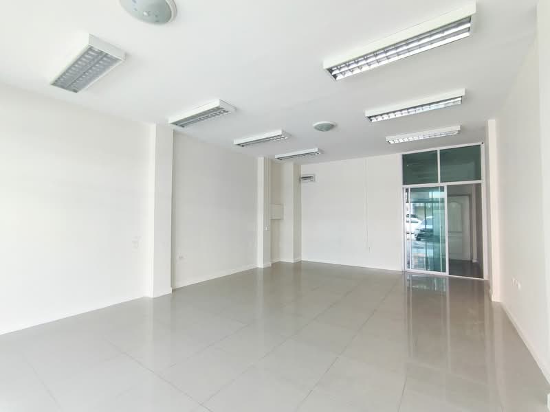 I Leaf Town Lumlukka Klong 3, Pathum Thani, Lam Luk Ka, Pathum Thani, 2 Bedrooms, 166 sqm, Townhouse For Sale, by พิพัฒน์ชัย ชัยศรีบุญเรือง, 500447521 - DDproperty.com