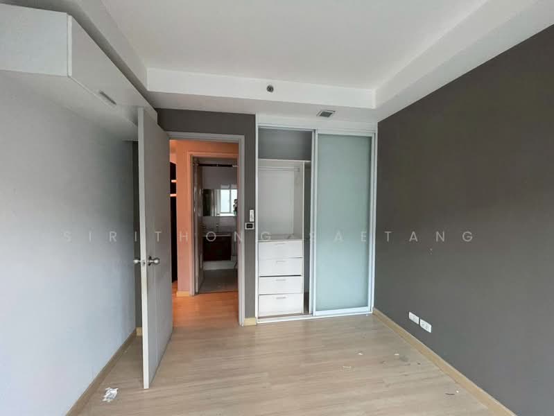 Thru Thonglor, Bangkok, Petchaburi Road, Bang Kapi, Huai Khwang, Bangkok, 1 Bedroom, 36 sqm, Condo For Sale, by Sirithong Saetang, 500447531 - DDproperty.com