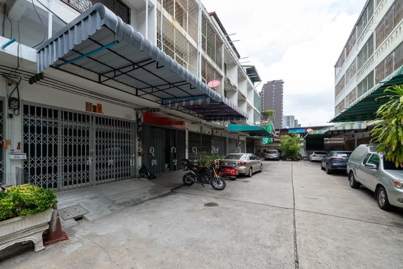 ซอยหมู่บ้านวิศาล 76 ท่าพระ, Bangkok, Wat Tha Pra, Bangkok Yai, Bangkok, 2 Bedrooms, 161 sqm, Townhouse For Rent, by อุกฤษฎ์ สัตย์ตระกูลวงศ์, 500447533 - DDproperty.com