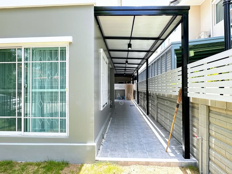 PASSORN PRESTIGE RANGSIT – KLONG 2, Pathum Thani, Prachathipat, Thanyaburi, Pathum Thani, 5 Bedrooms, 204 sqm, Single Detached House For Sale, by Chawanon Khemrergampon, 500447537 - DDproperty.com