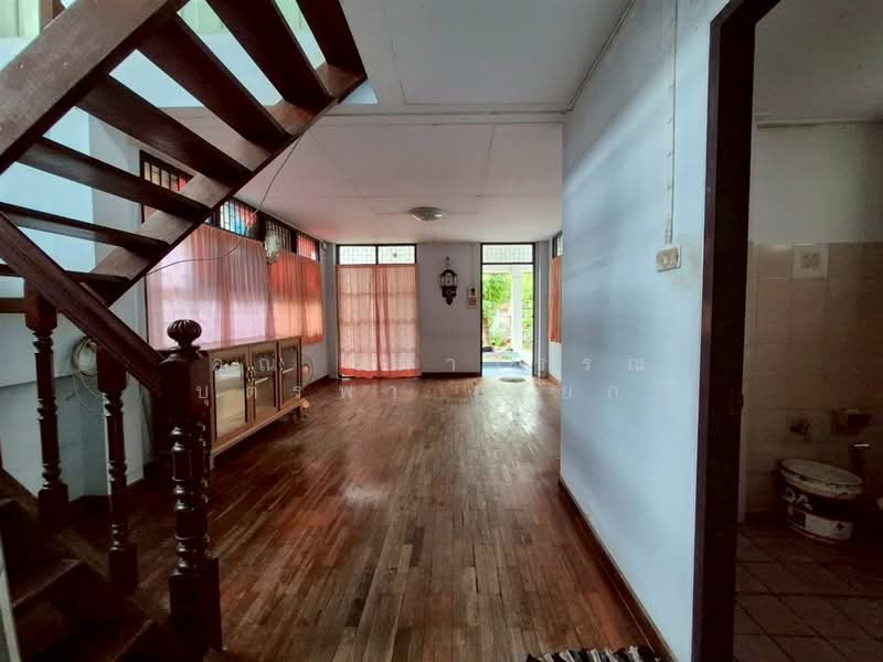 บ้านเดี่ยว 2 ชั้น 60 ตร.ว. ใกล้BTSวงเวียนใหญ่ ซอยกรุงธนบุรี4 แยก17 (ซอยวัฒนา), Bangkok, ถนนกรุงธนบุรี, Bang Lam Phu Lang, Khlong San, Bangkok, 1 Bedroom, 150 sqm, Single Detached House For Sale, by คุณ วิภาวรรณ บุตรพา (หยก), 500447559 - DDproperty.com