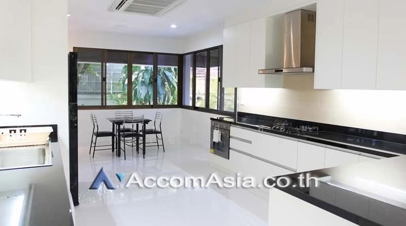 Garden, Private Swimming Pool Tropical-Style Home with Pool and Lush Garden, กรุงเทพ, ทุ่งมหาเมฆ, สาทร, กรุงเทพ, 1,150 ตร.ม., บ้านเดี่ยว ให้เช่า, โดย บริษัท แอคคอม เอเซีย จำกัด, 500447568 - DDproperty.com