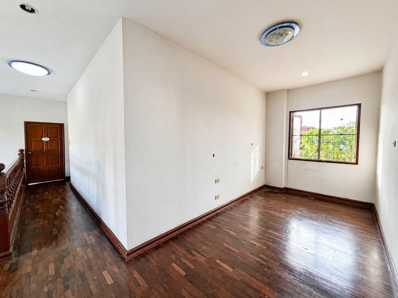 หมู่บ้านเมืองดี, Bangkok, Sala Thammasop, Thawi Watthana, Bangkok, 5 Bedrooms, 325 sqm, Single Detached House For Sale, by สรภพ ยอดไชย (สีฝุ่น), 500447571 - DDproperty.com