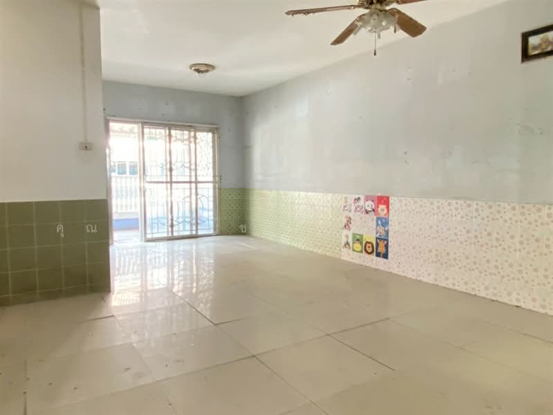 Baan Pruksa 44 Rangsit-Klong 2 : บ้านพฤกษา 44 รังสิต-คลอง 2, ปทุมธานี, ซอย หมู่บ้านบ้านพฤกษา 44, คลองสอง, คลองหลวง, ปทุมธานี, 90 ตร.ม., ทาวน์เฮ้าส์ ขาย, โดย คุณ กัญญ์ชญา คารมดี (จิ๋ว), 500447573 - DDproperty.com