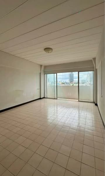 TC Tower Condo, Bangkok, Soi 20 Mithuna, Huai Khwang, Bangkok, 1 Bedroom, 33 sqm, Condo For Sale, by NR AGENT, 500447578 - DDproperty.com