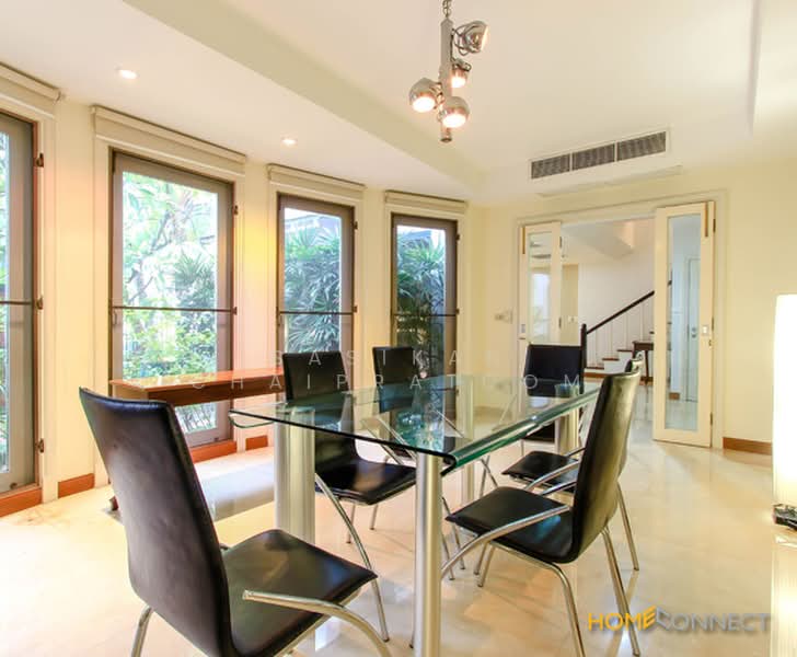 Detached House in Sathorn area, กรุงเทพ, เย็นอากาศ, ช่องนนทรี, ยานนาวา, กรุงเทพ, 300 ตร.ม., บ้านเดี่ยว ให้เช่า, โดย Sasikan Chaipratoom, 500447579 - DDproperty.com