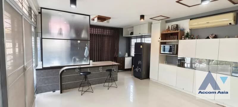 Private Swimming Pool 2 Bedrooms House for Rent in Ratchadaphisek, Bangkok near MRT Huai Khwang, กรุงเทพ, สามเสนนอก, ห้วยขวาง, กรุงเทพ, 150 ตร.ม., บ้านเดี่ยว ให้เช่า, โดย บริษัท แอคคอม เอเซีย จำกัด, 500447594 - DDproperty.com