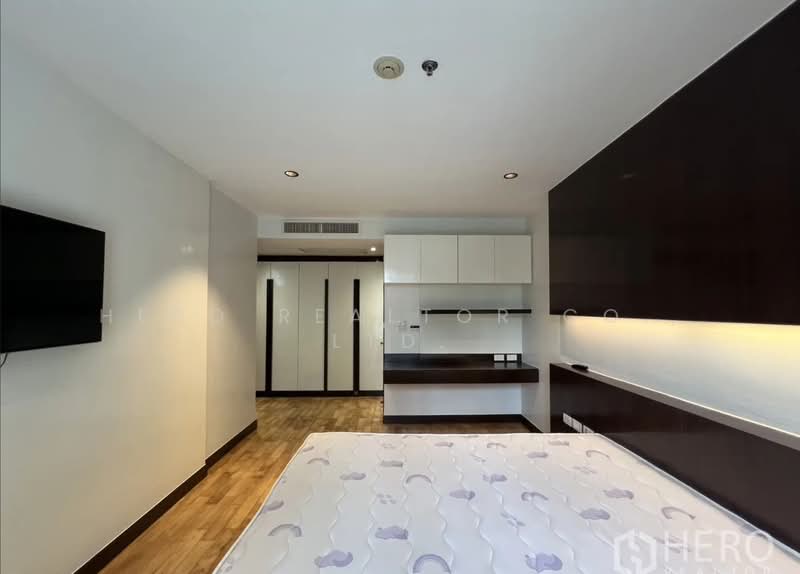 For Rent 2 Bedroom Apartment Thonglor in Watthana Bangkok HRE01128, Bangkok, Khlong Tan Nua, Watthana, Bangkok, 2 Bedrooms, 150 sqm, Townhouse For Rent, by Hero Realtor Co., Ltd., 500447625 - DDproperty.com