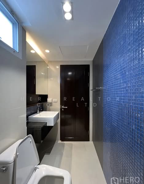 For Rent 2 Bedroom Apartment Thonglor in Watthana Bangkok HRE01128, กรุงเทพ, คลองตันเหนือ, วัฒนา, กรุงเทพ, 150 ตร.ม., ทาวน์เฮ้าส์ ให้เช่า, โดย Hero Realtor Co., Ltd., 500447625 - DDproperty.com