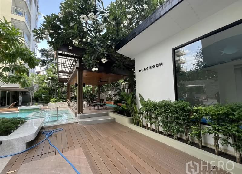 For Rent 2 Bedroom Apartment Thonglor in Watthana Bangkok HRE01128, กรุงเทพ, คลองตันเหนือ, วัฒนา, กรุงเทพ, 150 ตร.ม., ทาวน์เฮ้าส์ ให้เช่า, โดย Hero Realtor Co., Ltd., 500447625 - DDproperty.com