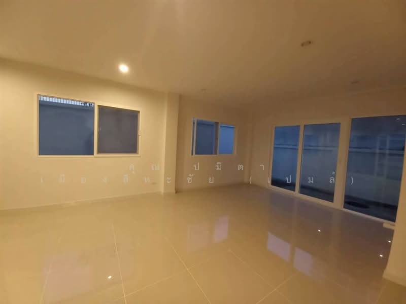 Supalai Ville Bangna-Wongwaen : ศุภาลัย วิลล์ บางนา-วงแหวน, สมุทรปราการ, ซอย 01 กาญจนาภิเษก 39 ถนนคู่ขนานกาญจนาภิเษก, ราชาเทวะ, บางพลี, สมุทรปราการ, 130 ตร.ม., ทาวน์เฮ้าส์ ขาย, โดย คุณ ปมิตา เมืองสีหะชัย (เปมล์), 500447636 - DDproperty.com