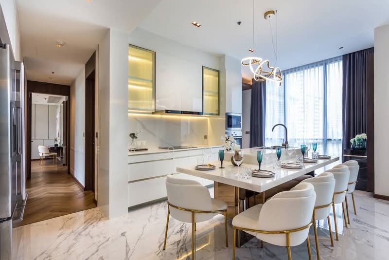 Domus 16, Bangkok, 19 Soi Sukhumvit 16, Khlong Toei, Bangkok, 3 Bedrooms, 167 sqm, Condo For Rent, by Teeranop Inchan, 500447648 - DDproperty.com