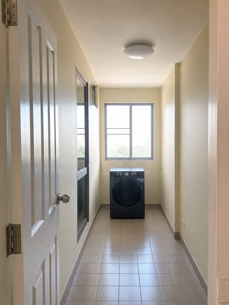 Bangkok Garden Apartment, Bangkok, 289 4 Naradhiwas Rajanakarindra 24 Alley, Chong Nonsi, Yan Nawa, Bangkok, 2 Bedrooms, 105 sqm, Apartment For Sale, by Chananya Watanapa, 500447659 - DDproperty.com