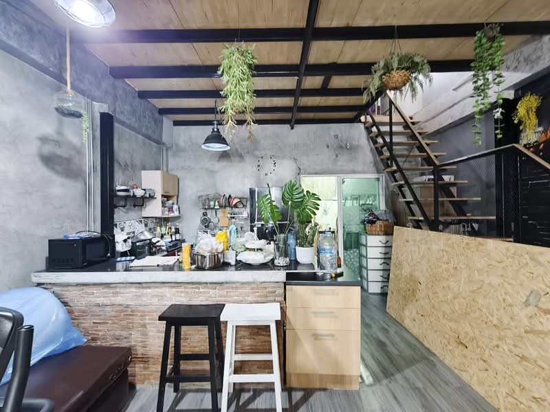 หมู่บ้านบูรพาวิลล่า 16, Bangkok, Don Mueang, Bangkok, 2 Bedrooms, 80 sqm, Townhouse For Sale, by ภัทรนัน อิศรางกูร ณ อยุธยา, 500447668 - DDproperty.com