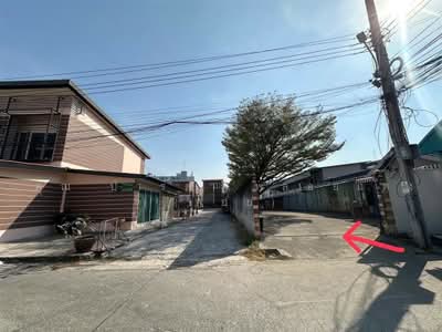 ขาย - ที่ดิน + โฮมออฟฟิศ 405 ตร.ว. ซอยลาดพร้าว114 ถนนลาดพร้าว, กรุงเทพ