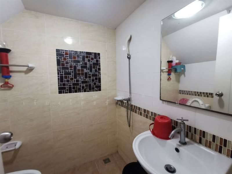 Gusto Townhome Ramkhamhaeng, Bangkok, Soi Rat Phatthana (Soi Miss Teen), Ramkhamhaeng Road (Sukhapiban 3 Road), Saphan Sung, Bangkok, 4 Bedrooms, 132 sqm, Townhouse For Sale, by คุณ วิมล เรืองไตรรัตน์ (มนต์), 500447675 - DDproperty.com