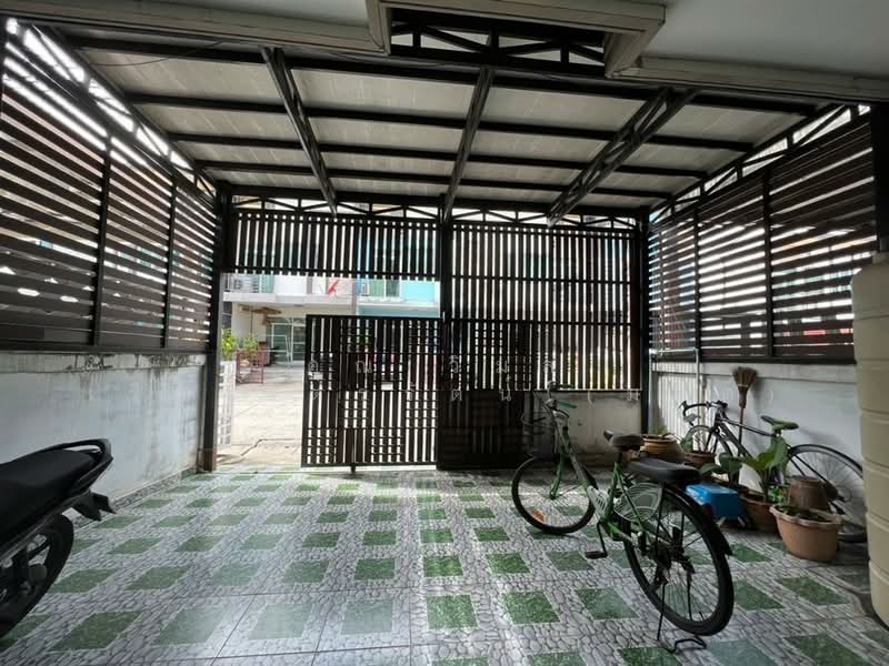 Gusto Townhome Ramkhamhaeng, Bangkok, Soi Rat Phatthana (Soi Miss Teen), Ramkhamhaeng Road (Sukhapiban 3 Road), Saphan Sung, Bangkok, 4 Bedrooms, 132 sqm, Townhouse For Sale, by คุณ วิมล เรืองไตรรัตน์ (มนต์), 500447675 - DDproperty.com