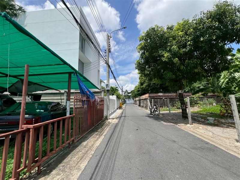 ที่ดินพร้อมบ้านเช่า 75 ตร.ว. ใกล้โรงพยาบาลเวชธานี ซอยลาดพร้าว107 แยก5, กรุงเทพ, ถนนลาดพร้าว, คลองจั่น, บางกะปิ, กรุงเทพ, 300 ตร.ม., ที่ดิน ขาย, โดย คุณ วิมล เรืองไตรรัตน์ (มนต์), 500447682 - DDproperty.com
