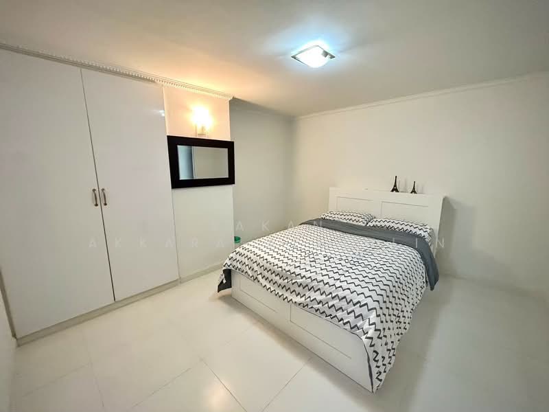 Petch 9 Tower, Bangkok, Phetchaburi 9 Alley, Thanon Phaya Thai, Ratchathewi, Bangkok, 2 Bedrooms, 117 sqm, Condo For Rent, by Sakan Akkara-aektalin, 500447684 - DDproperty.com