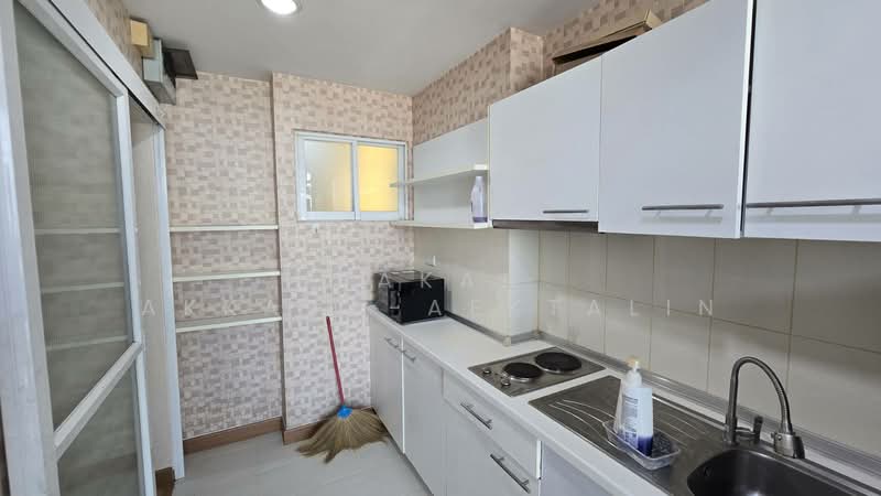 Life @ Ratchada-Huai Khwang, Bangkok, 189 Pracharatbamphen Road, Huai Khwang, Bangkok, 1 Bedroom, 41 sqm, Condo For Rent, by Sakan Akkara-aektalin, 500447690 - DDproperty.com