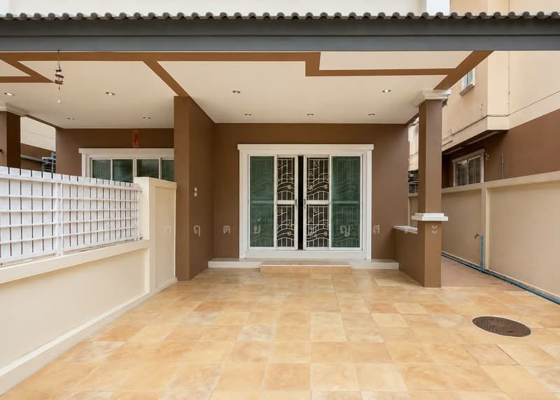 Bann Imumporn Pinklao-Thawee Watthana, Bangkok, Soi Moobann Imumporn, Sala Thammasop, Thawi Watthana, Bangkok, 4 Bedrooms, 160 sqm, Semi-Detached House (Twin House) For Sale, by กรกฤตย์ บุญสระ, 500447697 - DDproperty.com
