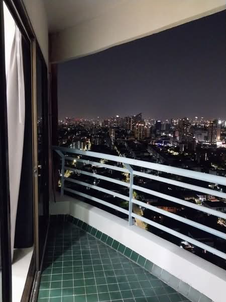 Ratchada Pavilion Condominium, Bangkok, 111 Soi Ratchadaphisek 30 Yak 4, Chan Kasem, Chatuchak, Bangkok, 1 Bedroom, 64 sqm, Condo For Sale, by ณฐพล บุญทานนท์, 500447703 - DDproperty.com