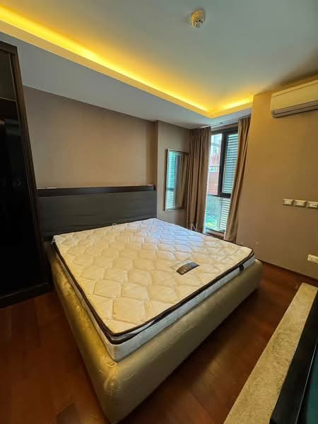 The Address Sukhumvit 61, Bangkok, 22 Soi Sukhumvit 61 Sukhumvit Road, Khlong Tan Nua, Watthana, Bangkok, 1 Bedroom, 42 sqm, Condo For Sale, by Sakan Akkara-aektalin, 500447708 - DDproperty.com