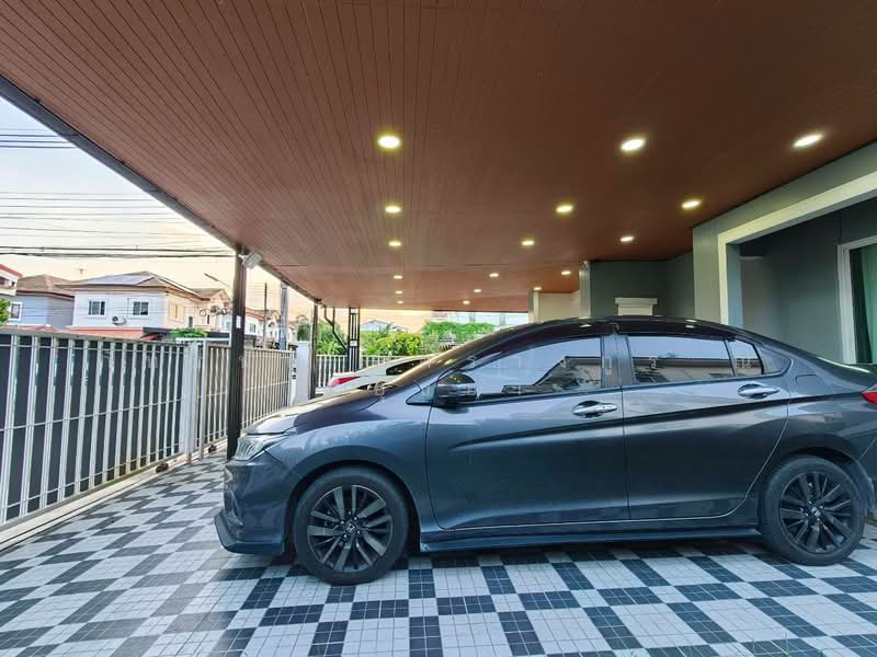 Pruksa Village 1 Lumlukka Klong 6, Pathum Thani, Soi Bueng Kham Phroi, Bung Kham Proi, Lam Luk Ka, Pathum Thani, 3 Bedrooms, 206 sqm, Single Detached House For Sale, by ภัทรนัน อิศรางกูร ณ อยุธยา, 500447711 - DDproperty.com
