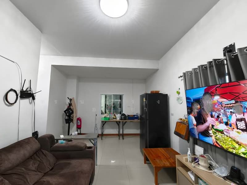 Pruksa Village 1 Lumlukka Klong 6, Pathum Thani, Soi Bueng Kham Phroi, Bung Kham Proi, Lam Luk Ka, Pathum Thani, 3 Bedrooms, 206 sqm, Single Detached House For Sale, by ภัทรนัน อิศรางกูร ณ อยุธยา, 500447711 - DDproperty.com