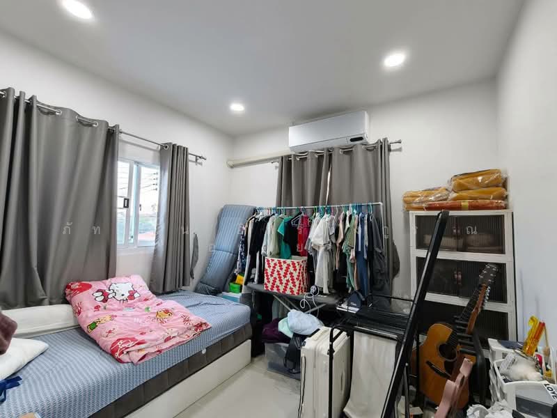 Pruksa Village 1 Lumlukka Klong 6, Pathum Thani, Soi Bueng Kham Phroi, Bung Kham Proi, Lam Luk Ka, Pathum Thani, 3 Bedrooms, 206 sqm, Single Detached House For Sale, by ภัทรนัน อิศรางกูร ณ อยุธยา, 500447711 - DDproperty.com