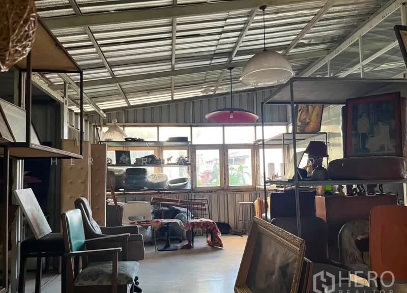 For Rent Warehouse 350 sqm near BTS Phra Khanong, Watthana Bangkok HRE01136, กรุงเทพ, คลองตันเหนือ, วัฒนา, กรุงเทพ, 350 ตร.ม., โกดัง-โรงงาน ให้เช่า, โดย Hero Realtor Co., Ltd., 500447715 - DDproperty.com