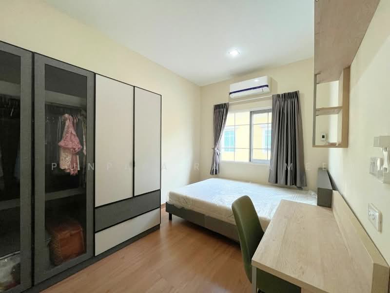 Golden Town Bangkhae, Bangkok, Soi Kanchanaphisek 5/1, Lak Song, Bang Khae, Bangkok, 3 Bedrooms, 117 sqm, Townhouse For Sale, by Punpapa Rassamee, 500447760 - DDproperty.com