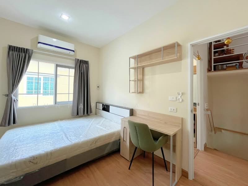 Golden Town Bangkhae, Bangkok, Soi Kanchanaphisek 5/1, Lak Song, Bang Khae, Bangkok, 3 Bedrooms, 117 sqm, Townhouse For Sale, by Punpapa Rassamee, 500447760 - DDproperty.com