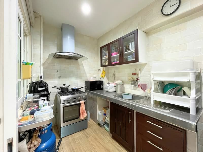 Golden Town Bangkhae, Bangkok, Soi Kanchanaphisek 5/1, Lak Song, Bang Khae, Bangkok, 3 Bedrooms, 117 sqm, Townhouse For Sale, by Punpapa Rassamee, 500447760 - DDproperty.com