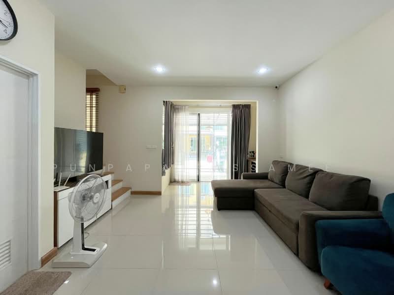 Golden Town Bangkhae, Bangkok, Soi Kanchanaphisek 5/1, Lak Song, Bang Khae, Bangkok, 3 Bedrooms, 117 sqm, Townhouse For Sale, by Punpapa Rassamee, 500447760 - DDproperty.com