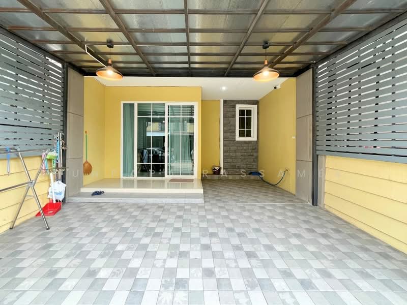 Golden Town Bangkhae, Bangkok, Soi Kanchanaphisek 5/1, Lak Song, Bang Khae, Bangkok, 3 Bedrooms, 117 sqm, Townhouse For Sale, by Punpapa Rassamee, 500447760 - DDproperty.com