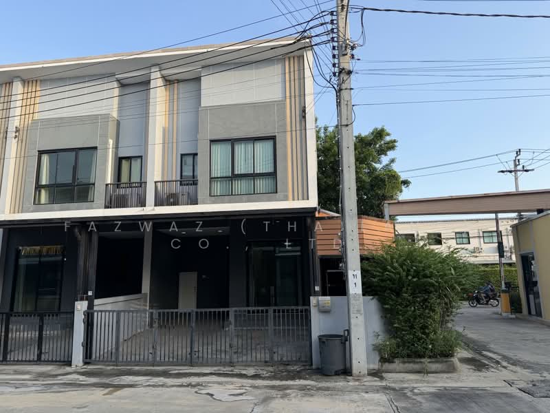 ขายทาวน์เฮ้าส์ 3 ห้องนอน ลาดกระบัง ใกล้มอเตอร์เวย์–สุวรรณภูมิ, กรุงเทพ, ลาดกระบัง, กรุงเทพ, 96 ตร.ม., ทาวน์เฮ้าส์ ขาย, โดย Fazwaz (Thailand) Co., Ltd., 500447764 - DDproperty.com