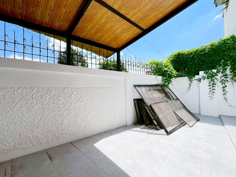 ชาร์มมิ่งโฮม : ปากเกร็ด, Nonthaburi, Pak Kret, Nonthaburi, 4 Bedrooms, 132 sqm, Townhouse For Sale, by Suradej Arunsurosn, 500447767 - DDproperty.com