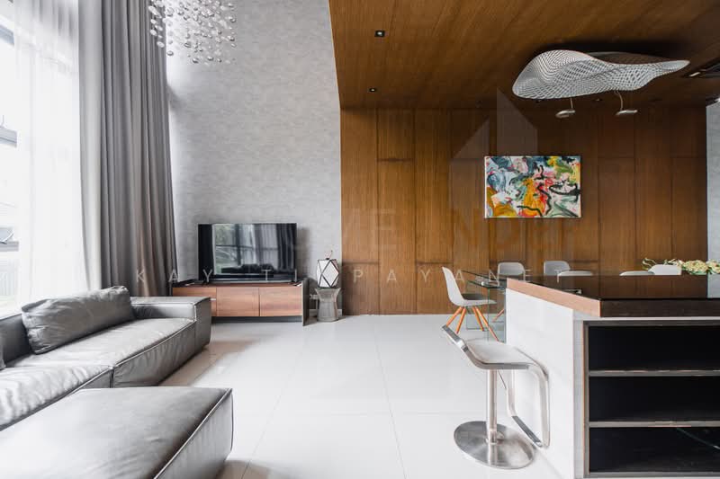 The Park Lane 22, Bangkok, 42 Soi Pridi Banomyong 45, Khlong Tan Nua, Watthana, Bangkok, 3 Bedrooms, 350 sqm, Townhouse For Rent, by Kay Tippayanet, 500447783 - DDproperty.com