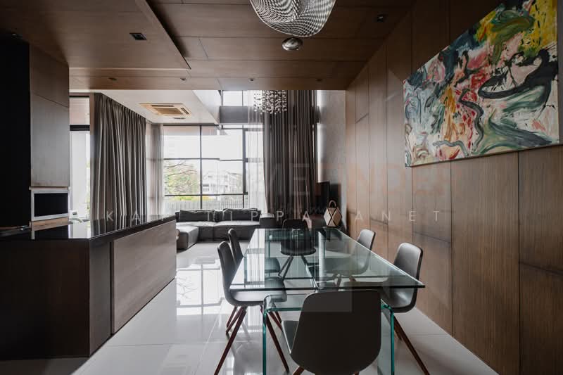 The Park Lane 22, Bangkok, 42 Soi Pridi Banomyong 45, Khlong Tan Nua, Watthana, Bangkok, 3 Bedrooms, 350 sqm, Townhouse For Rent, by Kay Tippayanet, 500447783 - DDproperty.com