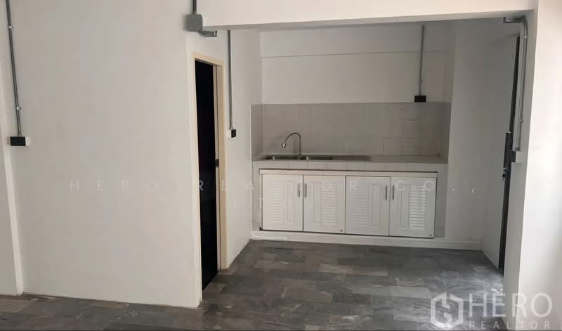For Rent Home Office 420 sq.m. BTS Bang Chak, Phra Khanong, Bangkok HRE01146, Bangkok, สุขุมวิท, Bang Chak, Phra Khanong, Bangkok, , 420 sqm, Office Space For Rent, by Hero Realtor Co., Ltd., 500447788 - DDproperty.com