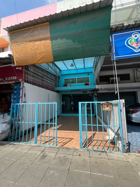 ขายอาคารพาณิชย์ 3.5 ชั้น ซอยพระยาสุเรนทร์ 20 บางชัน คลอสามวา เหมาะทั้งค้าขาย, Bangkok, Bang Chun, Khlong Sam Wa, Bangkok, , 230 sqm, Shophouse For Sale, by ERA Thailand, 500447804 - DDproperty.com