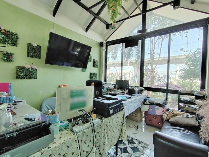 บ้านเดี่ยวพร้อมกิจการบางปะกง ฉะเชิงเทรา, Chachoengsao, Bang Pakong, Chachoengsao, 4 Bedrooms, 300 sqm, Single Detached House For Sale, by The Best Property โบว์, 500447839 - DDproperty.com