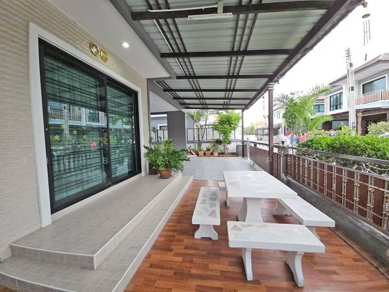 หมู่บ้านธนาสิริเฮ้าส์ ชลบุรี, Chon Buri (Pattaya), Ban Bung, Chon Buri (Pattaya), 4 Bedrooms, 188 sqm, Single Detached House For Sale, by The Best Property ส้ม , 500447840 - DDproperty.com