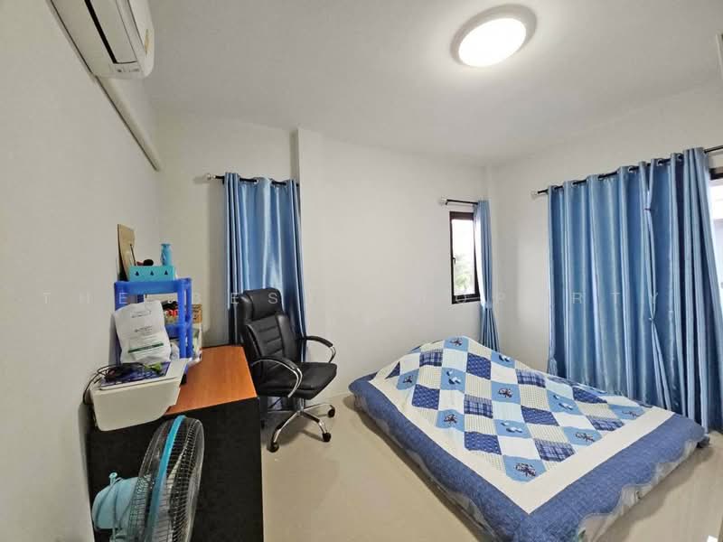 หมู่บ้านธนาสิริเฮ้าส์ ชลบุรี, Chon Buri (Pattaya), Ban Bung, Chon Buri (Pattaya), 4 Bedrooms, 188 sqm, Single Detached House For Sale, by The Best Property ส้ม , 500447840 - DDproperty.com