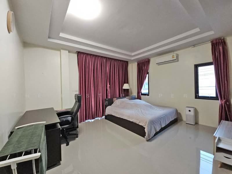 หมู่บ้านธนาสิริเฮ้าส์ ชลบุรี, Chon Buri (Pattaya), Ban Bung, Chon Buri (Pattaya), 4 Bedrooms, 188 sqm, Single Detached House For Sale, by The Best Property ส้ม , 500447840 - DDproperty.com