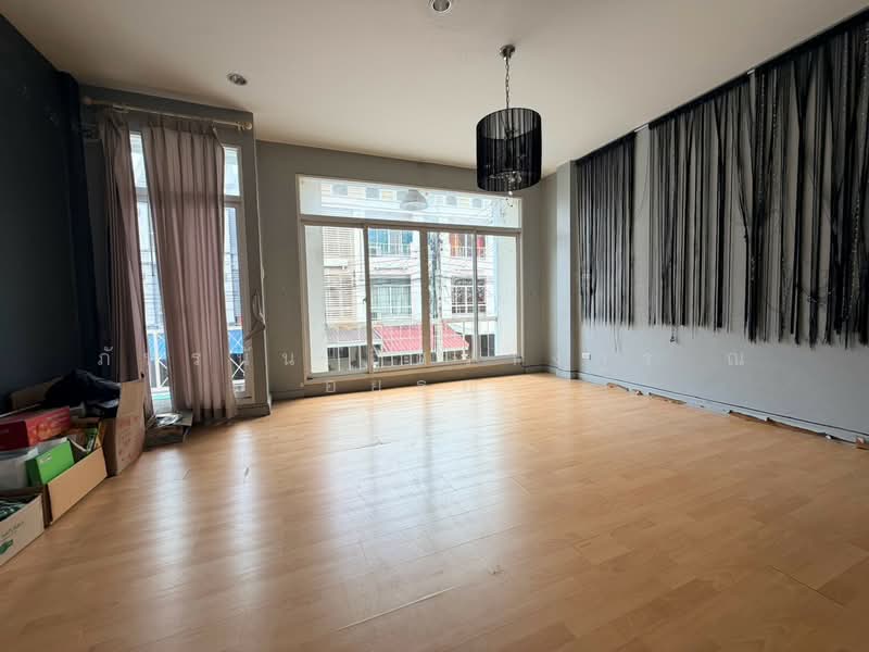 Baan Supmuensaen, Bangkok, Khlong Kum, Bueng Kum, Bangkok, 3 Bedrooms, 98 sqm, Townhouse For Sale, by ภัทรนัน อิศรางกูร ณ อยุธยา, 500447858 - DDproperty.com