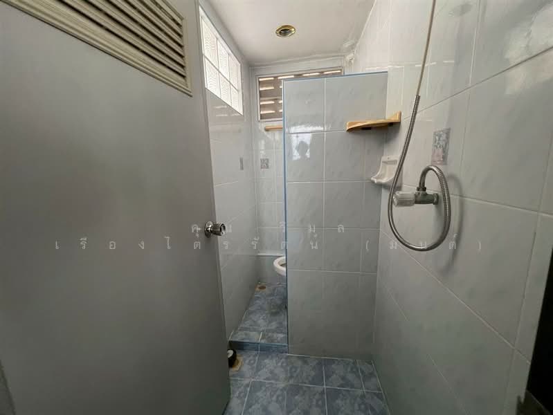 บ้านเดี่ยว 2 ชั้น 101 ตร.ว. บ้านเดี่ยว ใกล้ MRT ลาดพร้าว71 เซ็นทรัลอีสต์วิลล์ ซอยสังคมสงเคราะห์16, Bangkok, ถนนลาดพร้าว, Lat Phrao, Bangkok, 4 Bedrooms, 400 sqm, Single Detached House For Sale, by คุณ วิมล เรืองไตรรัตน์ (มนต์), 500447859 - DDproperty.com